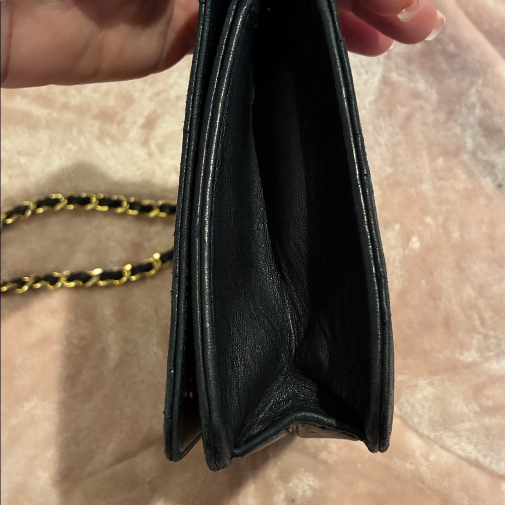 CHANEL Elegant Black Lambskin, Shoulder Bag or Clutch ~ 24K Gold Accent - Picture 7 of 17